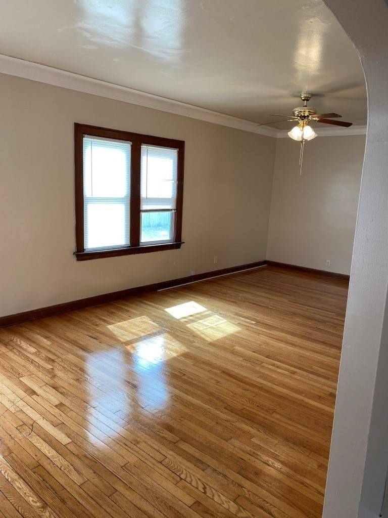 1508 S 1st AVE, Maywood, IL 60153