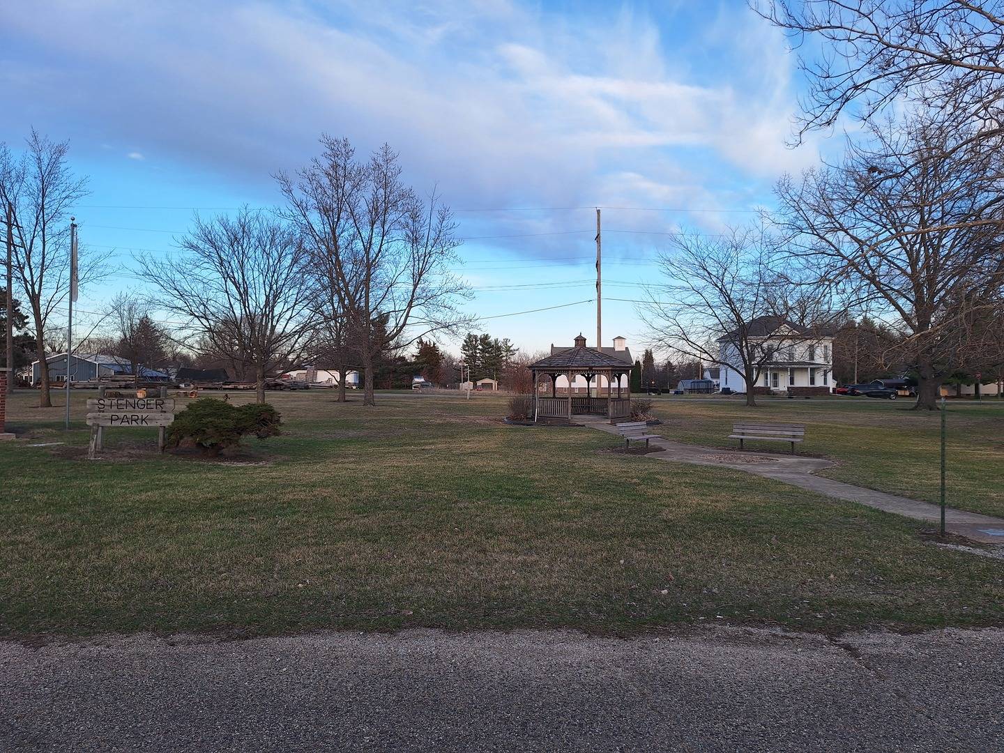 107 N Front ST, Rutland, IL 61358