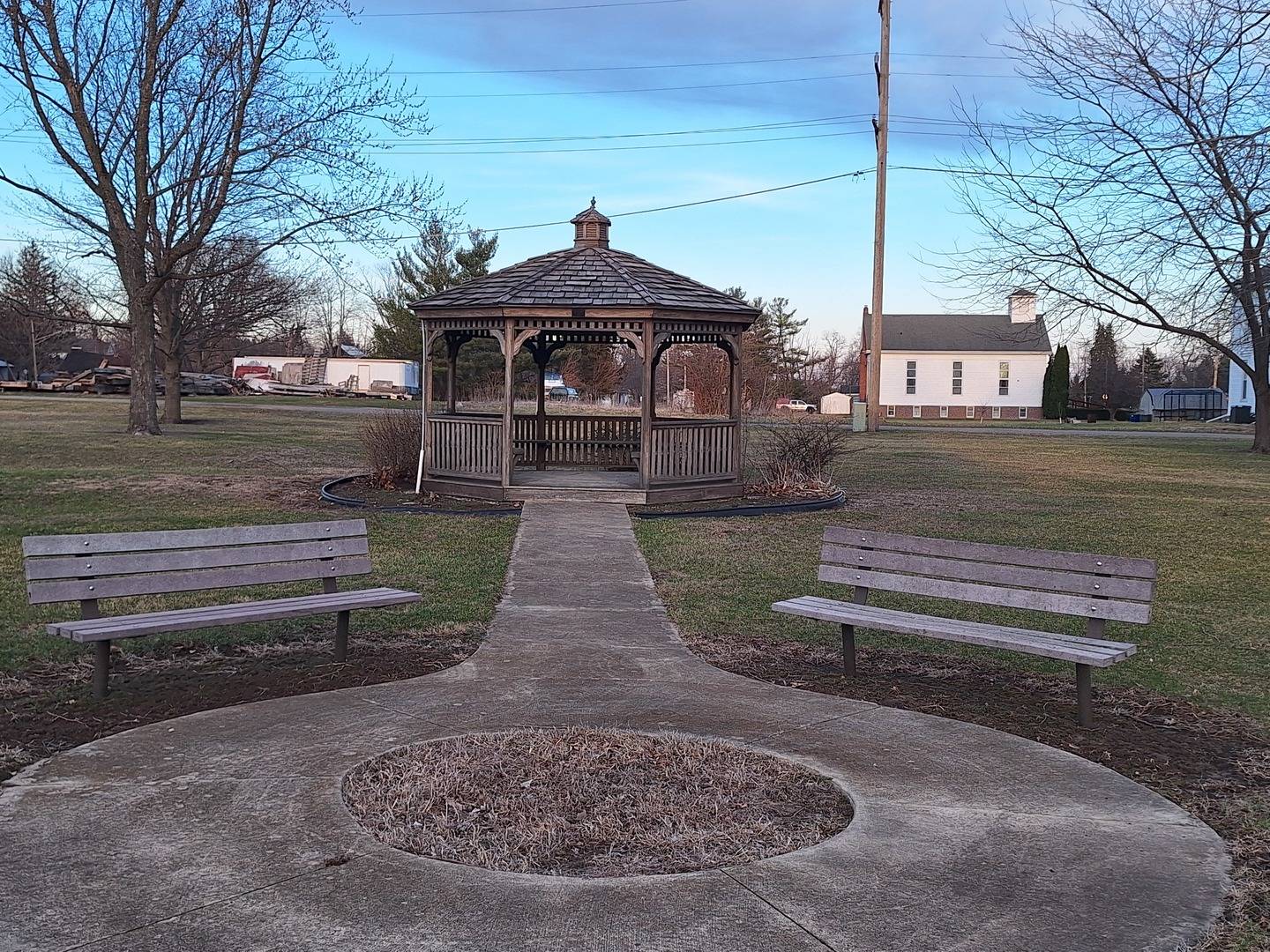 107 N Front ST, Rutland, IL 61358