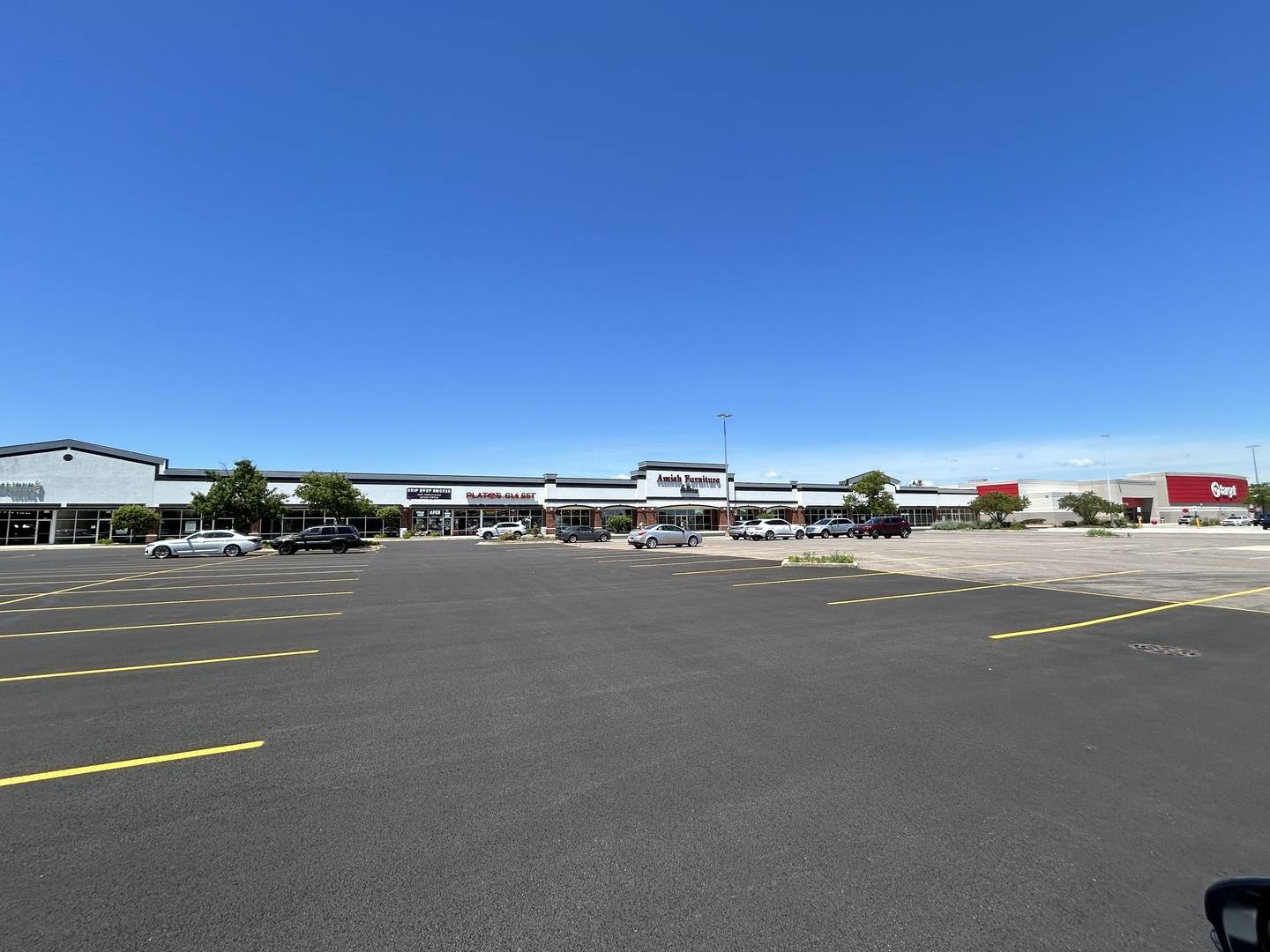 3 N Randall RD, Batavia, IL 60510