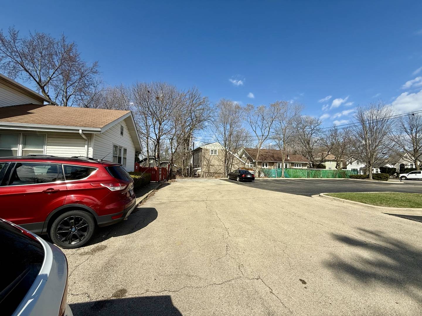 818 E New York ST, Aurora, IL 60505