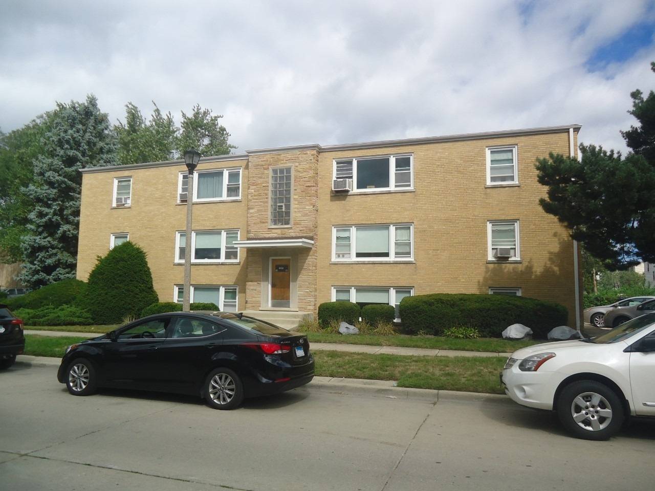 4950 Greenwood ST #3E, Skokie, IL 60077