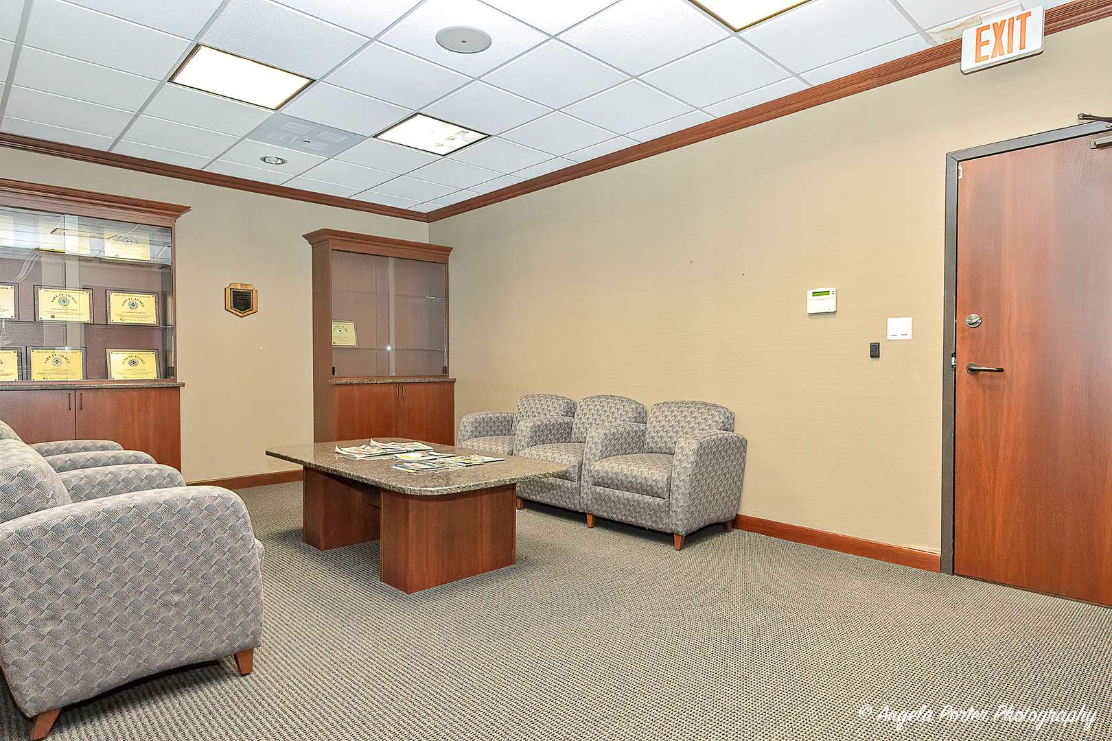 5400 W Elm ST #200-204, Mchenry, IL 60050
