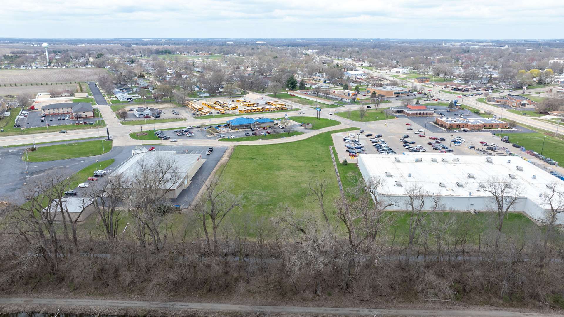 1903 1st AVE, Rock Falls, IL 61071