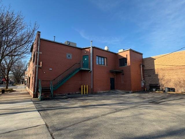 5700 W Irving Park RD, Chicago, IL 60634