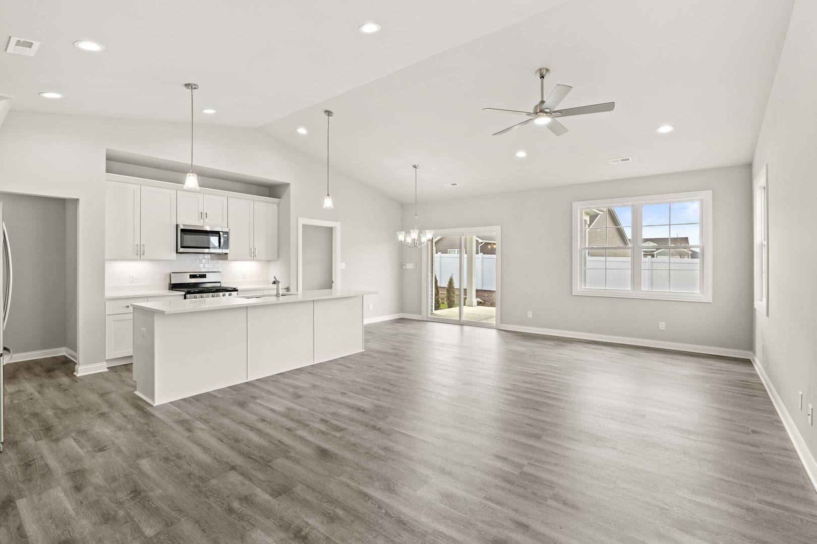 6373 Jasmine AVE, Portage, IN 46368