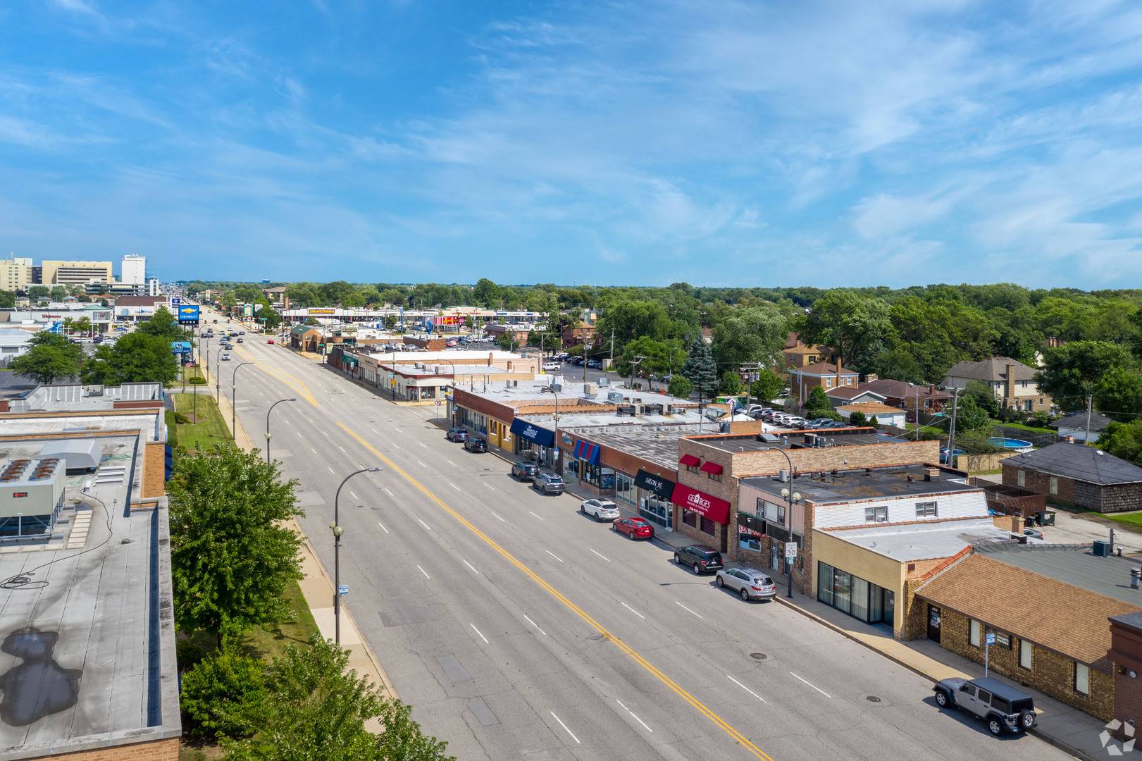 4921 W 95th ST, Oak Lawn, IL 60453