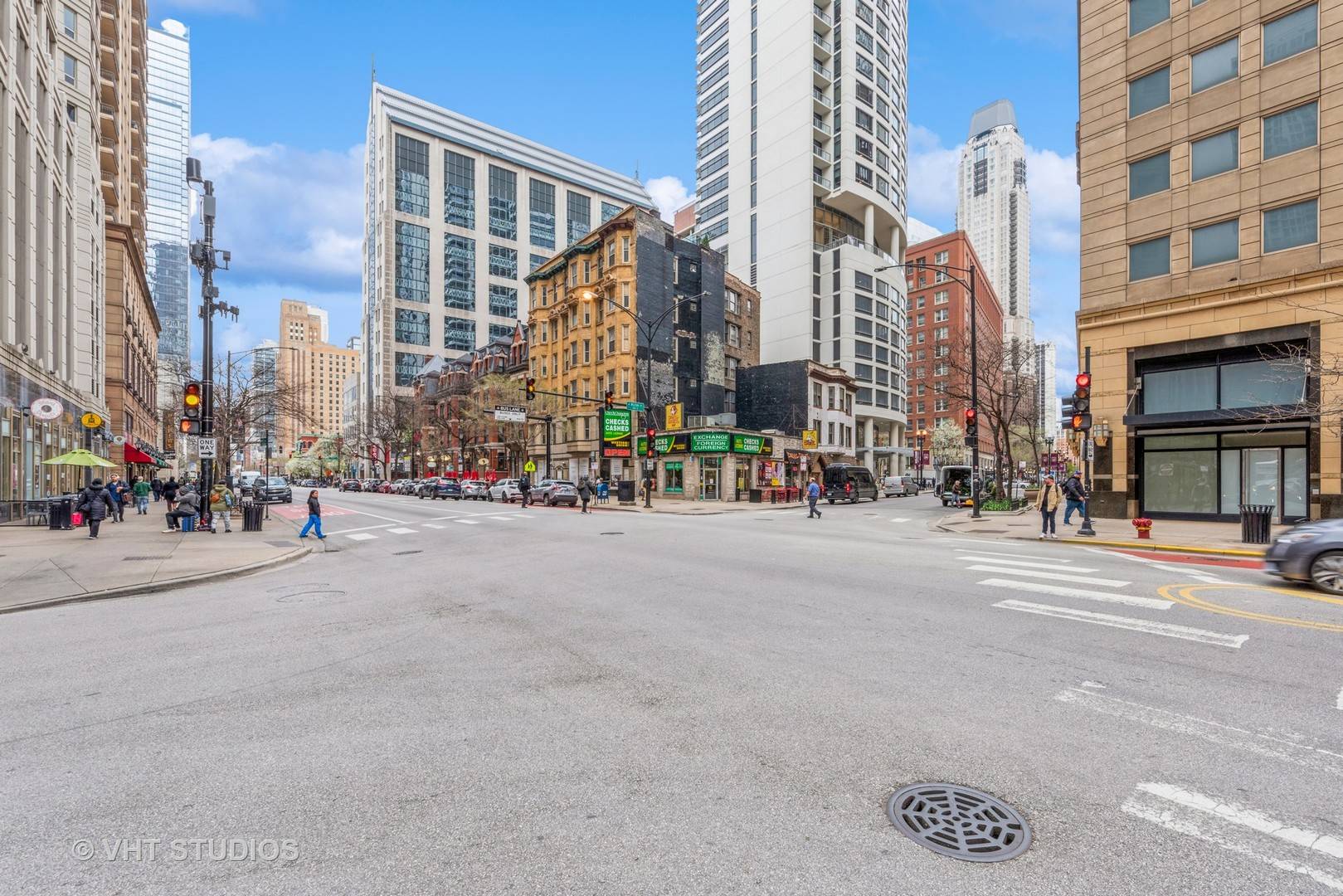 806 N Rush ST, Chicago, IL 60611