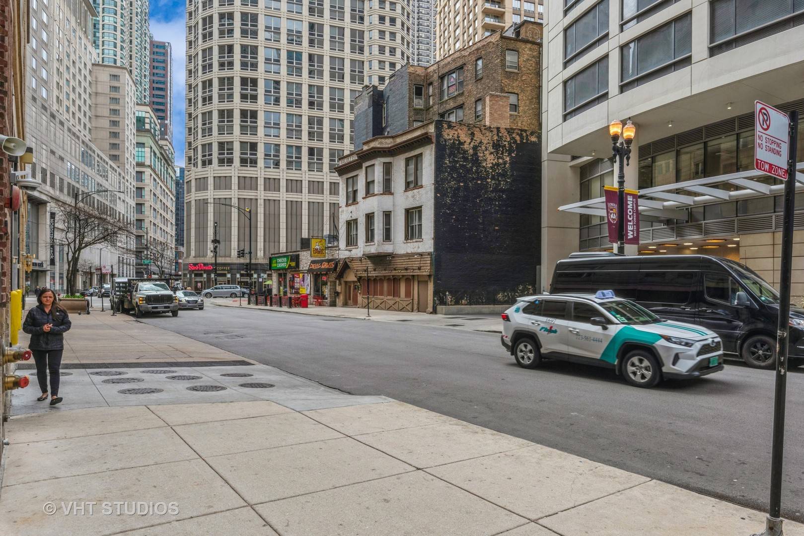 806 N Rush ST, Chicago, IL 60611