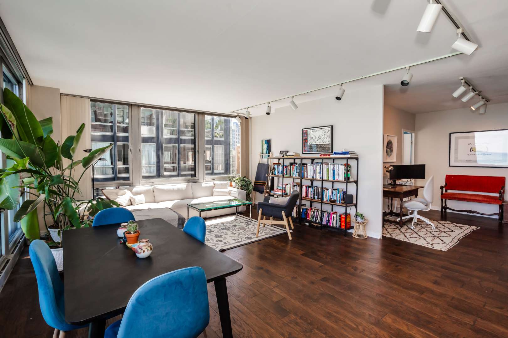 880 N LAKE SHORE DR #17D, Chicago, IL 60611