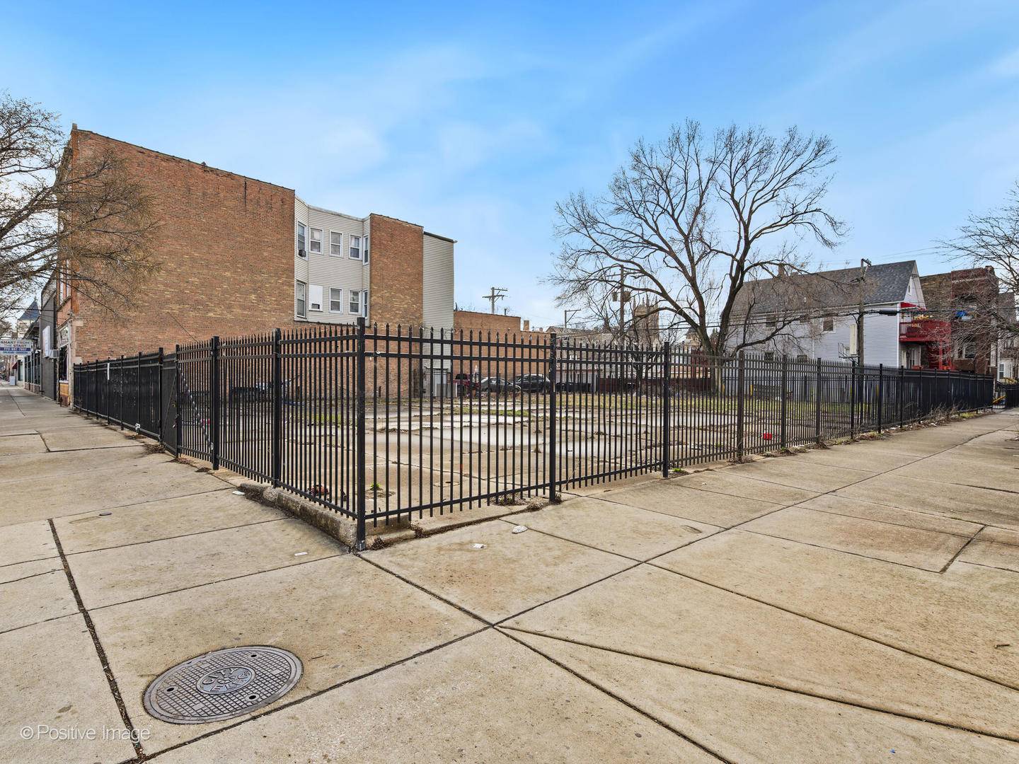 4157 W Armitage AVE, Chicago, IL 60639