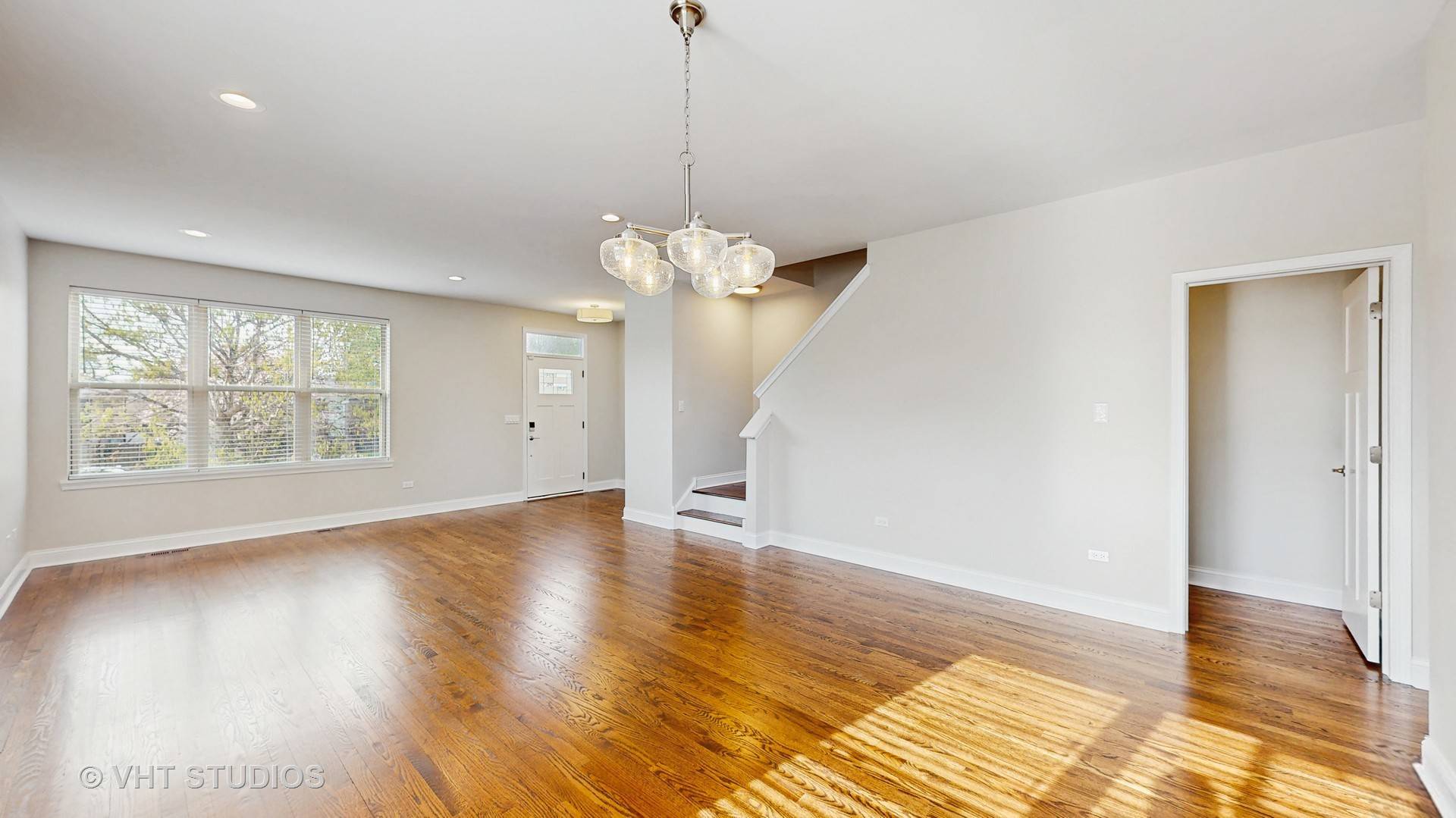 3642 W 51st ST, Chicago, IL 60632