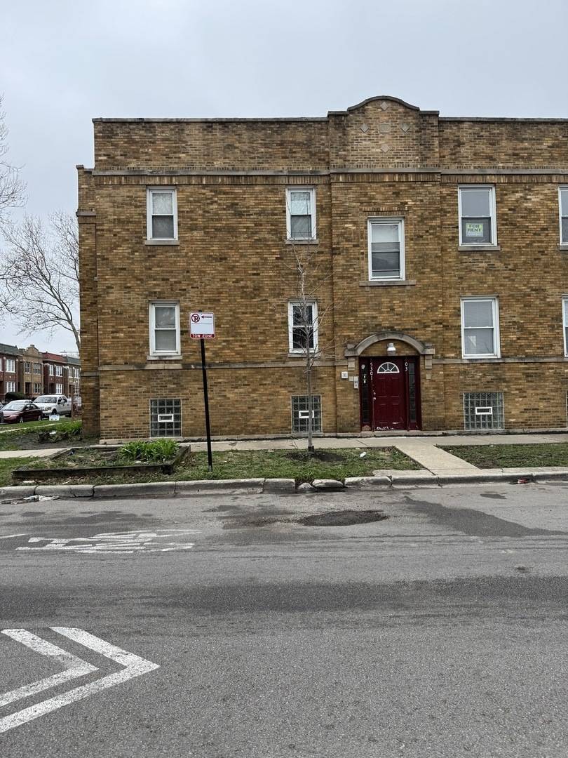 5301 W Le Moyne ST #2, Chicago, IL 60651