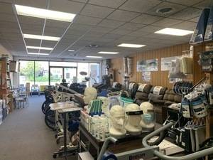 8337 Skokie BLVD, Skokie, IL 60077