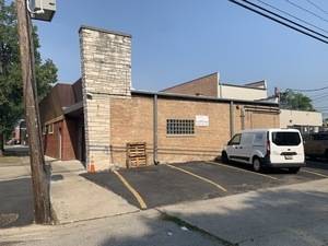 8337 Skokie BLVD, Skokie, IL 60077