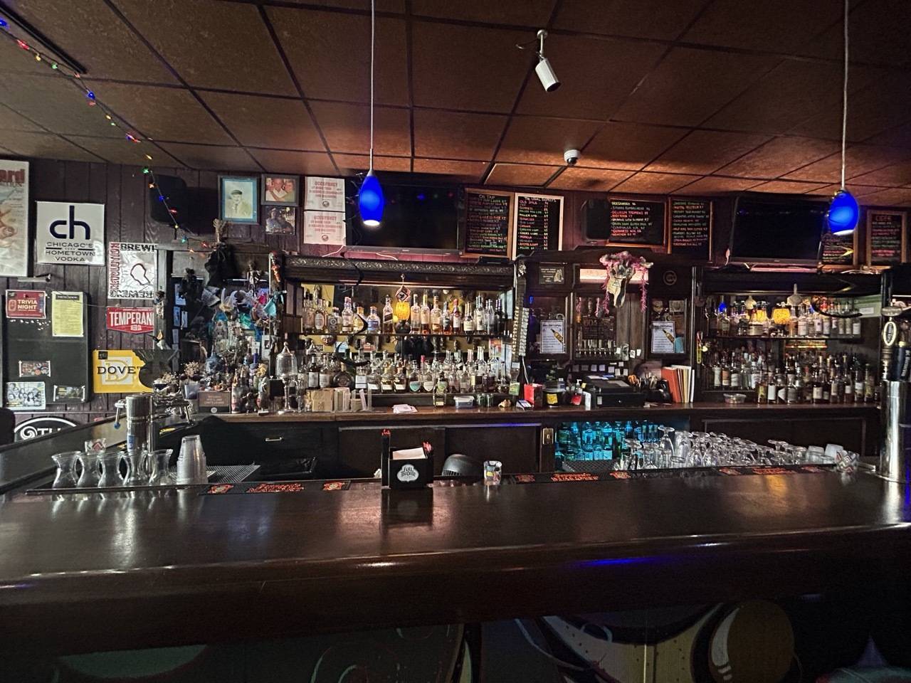 2251 W Devon AVE, Chicago, IL 60659