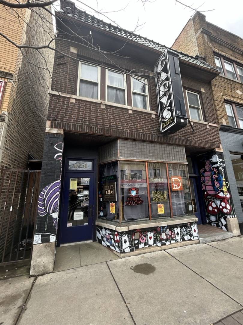 2251 W Devon AVE, Chicago, IL 60659
