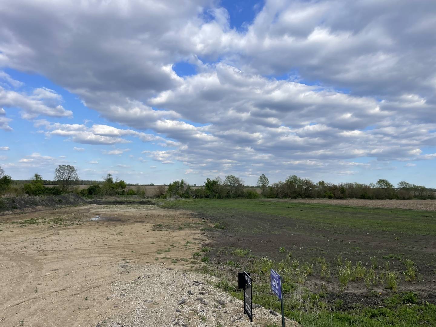14900 County Line RD, Newark, IL 60541