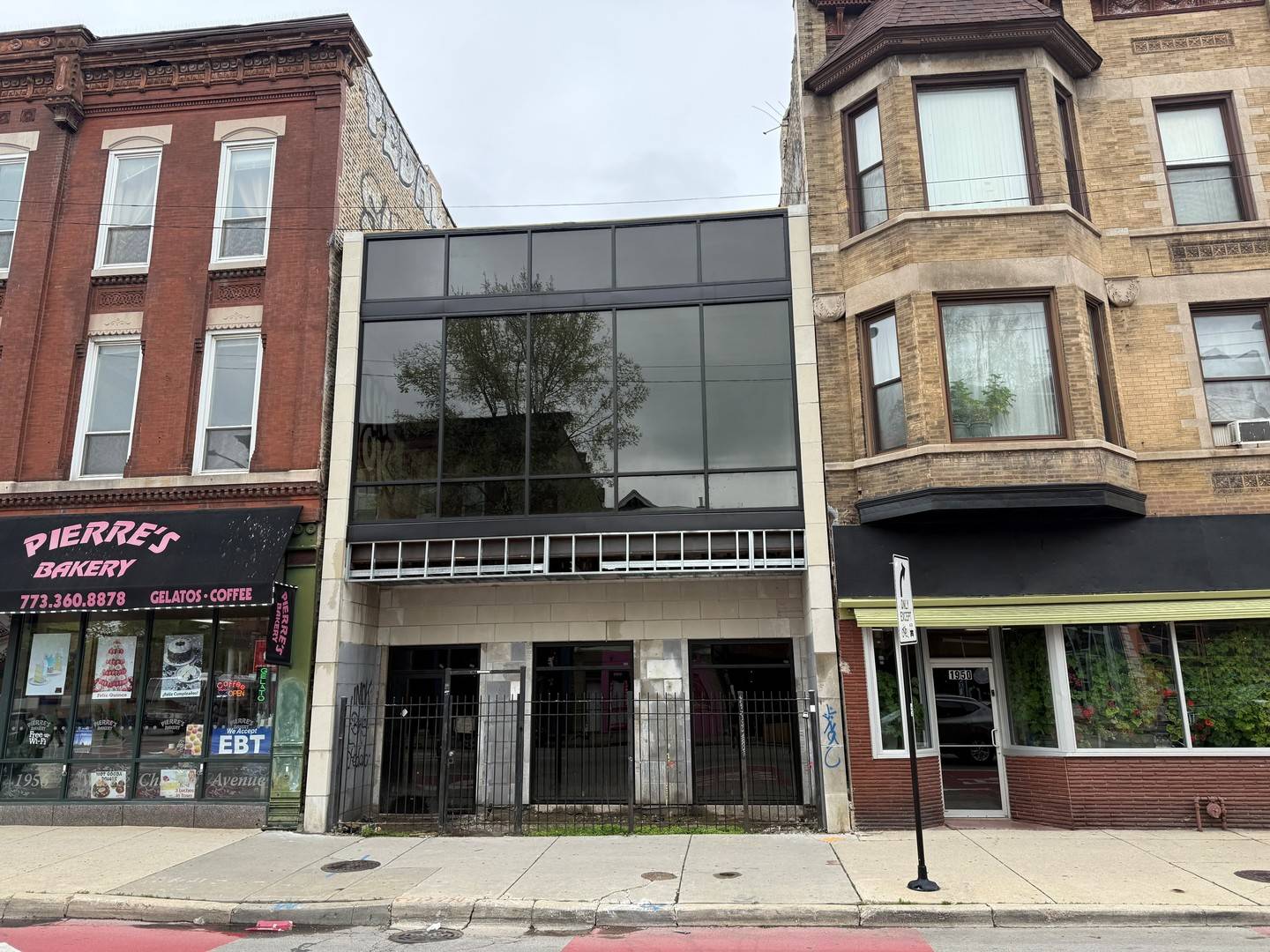 1954 W Chicago AVE, Chicago, IL 60622