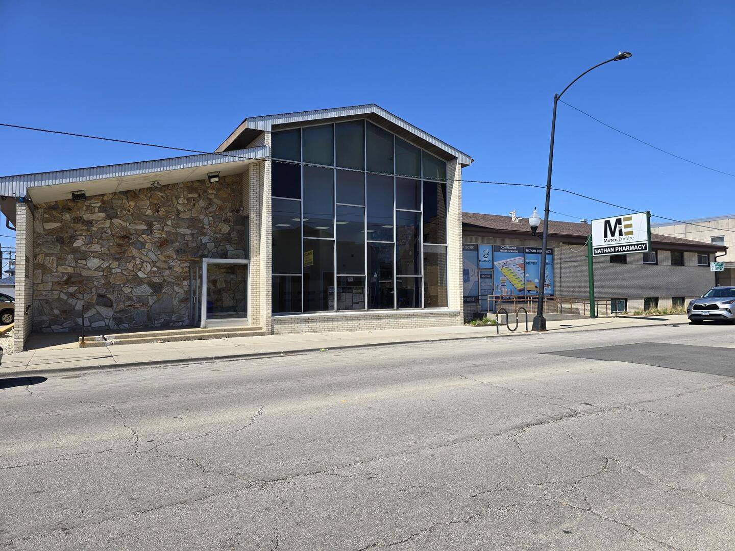 6420 N California AVE, Chicago, IL 60645
