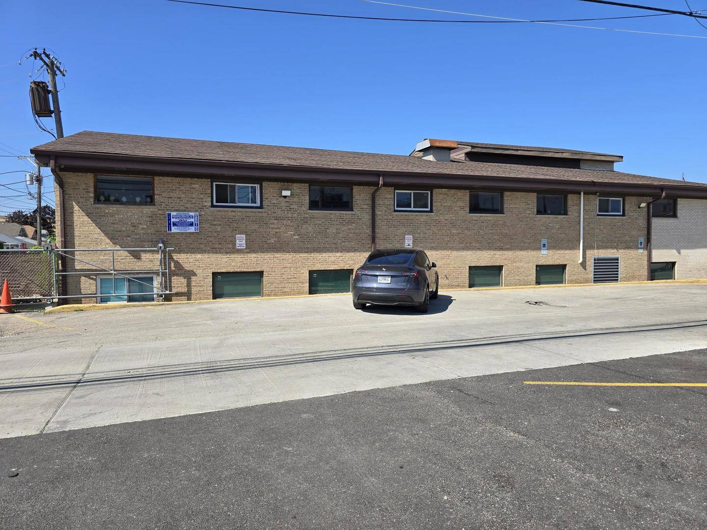 6420 N California AVE, Chicago, IL 60645