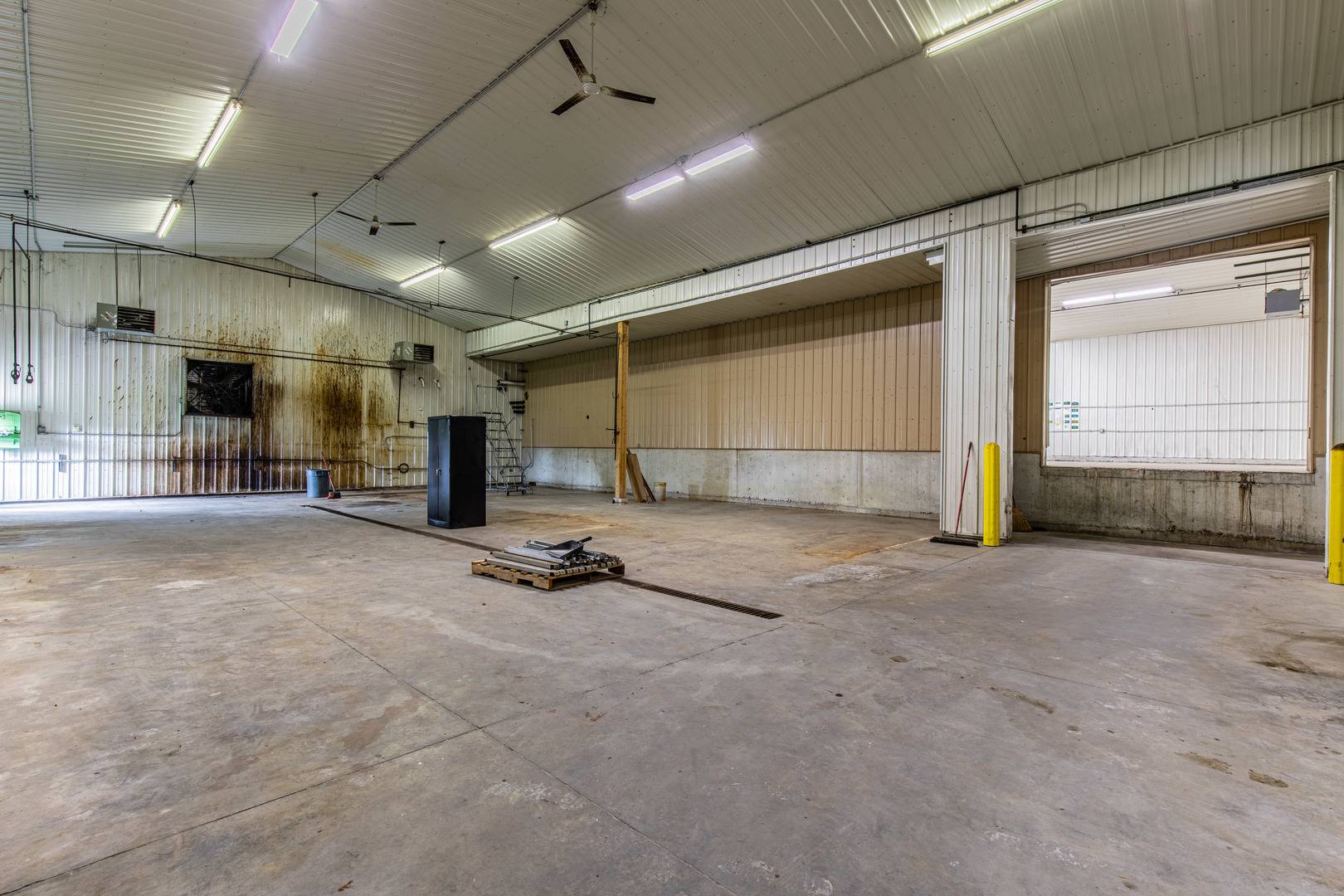 2001 W Main ST, Mendota, IL 61342