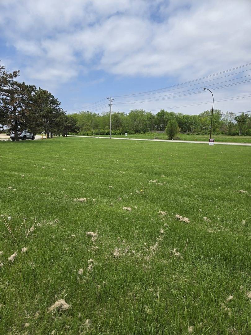 Lots 16 & 17 Northfield Sq Resub, Bourbonnais, IL 60914