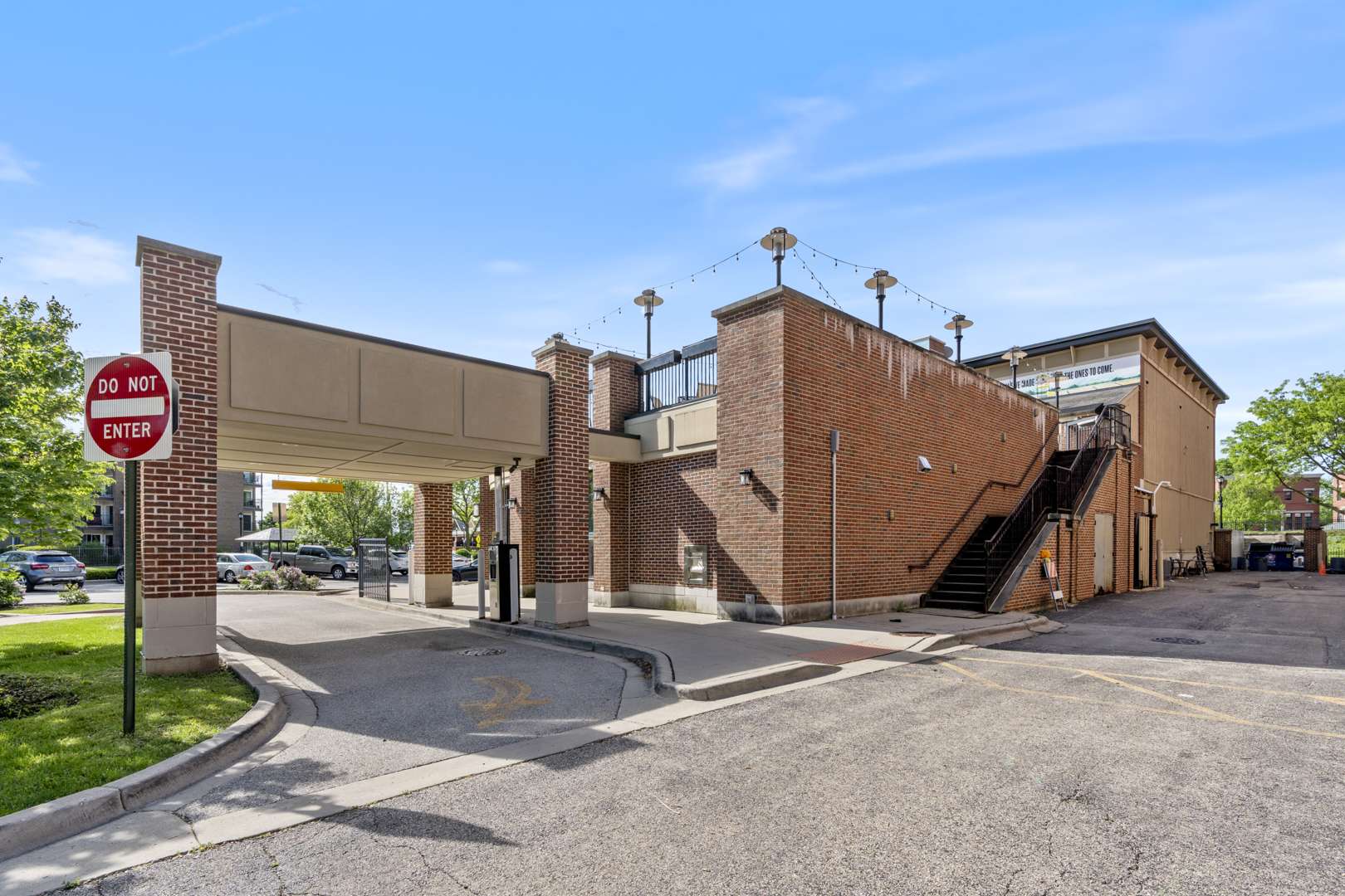180 N Smith ST, Palatine, IL 60067