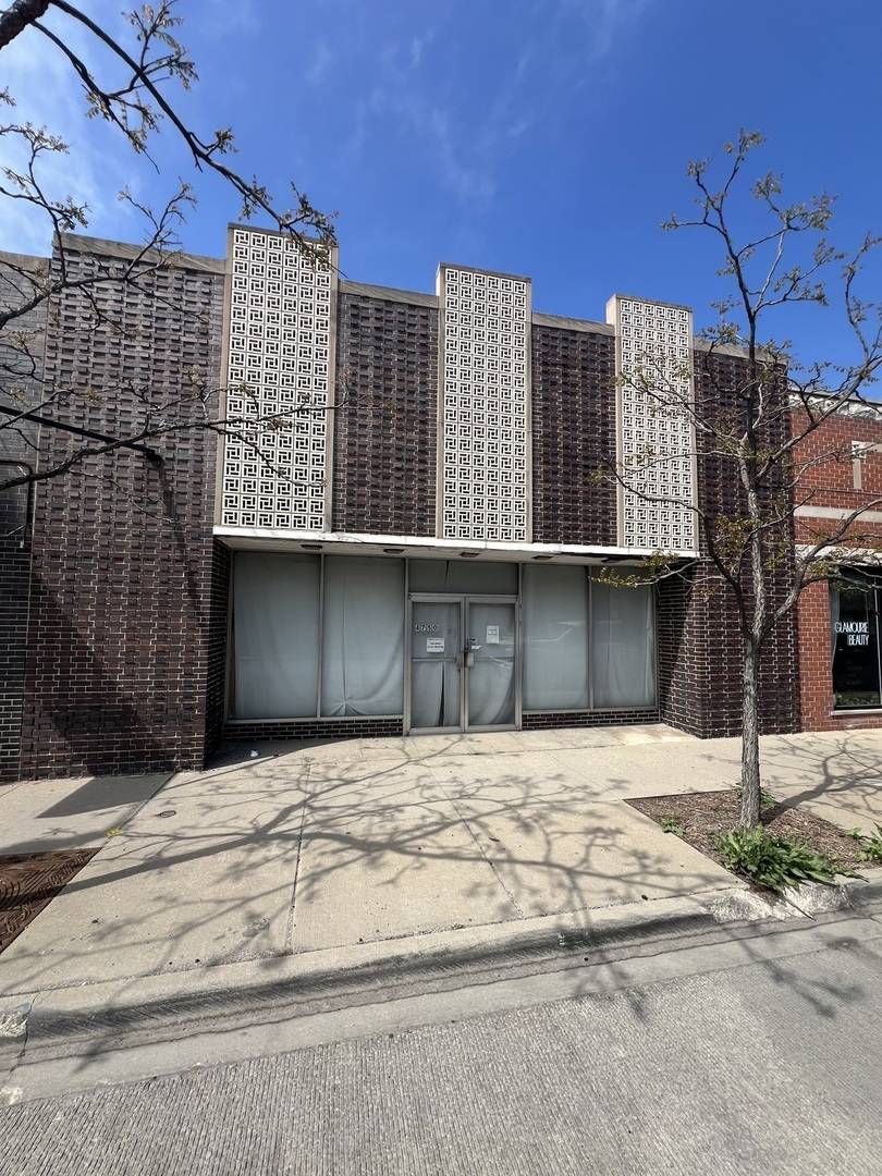 4750 N Milwaukee AVE, Chicago, IL 60630