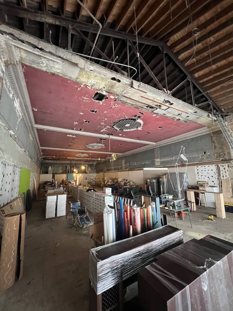 4750 N Milwaukee AVE, Chicago, IL 60630
