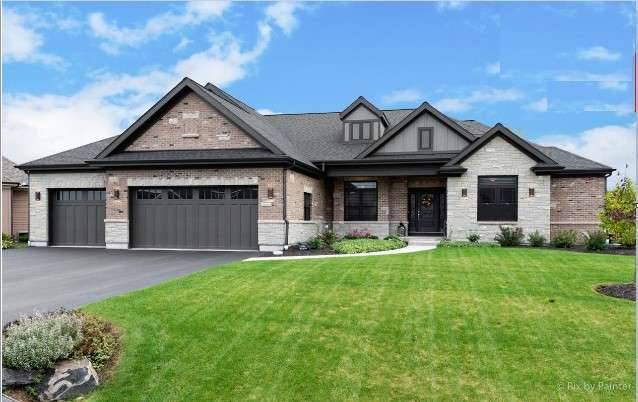9915 Henning DR, Huntley, IL 60142