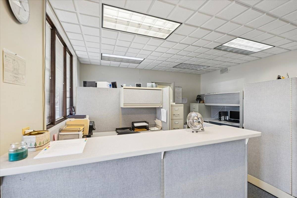8115 W Grand AVE, River Grove, IL 60171