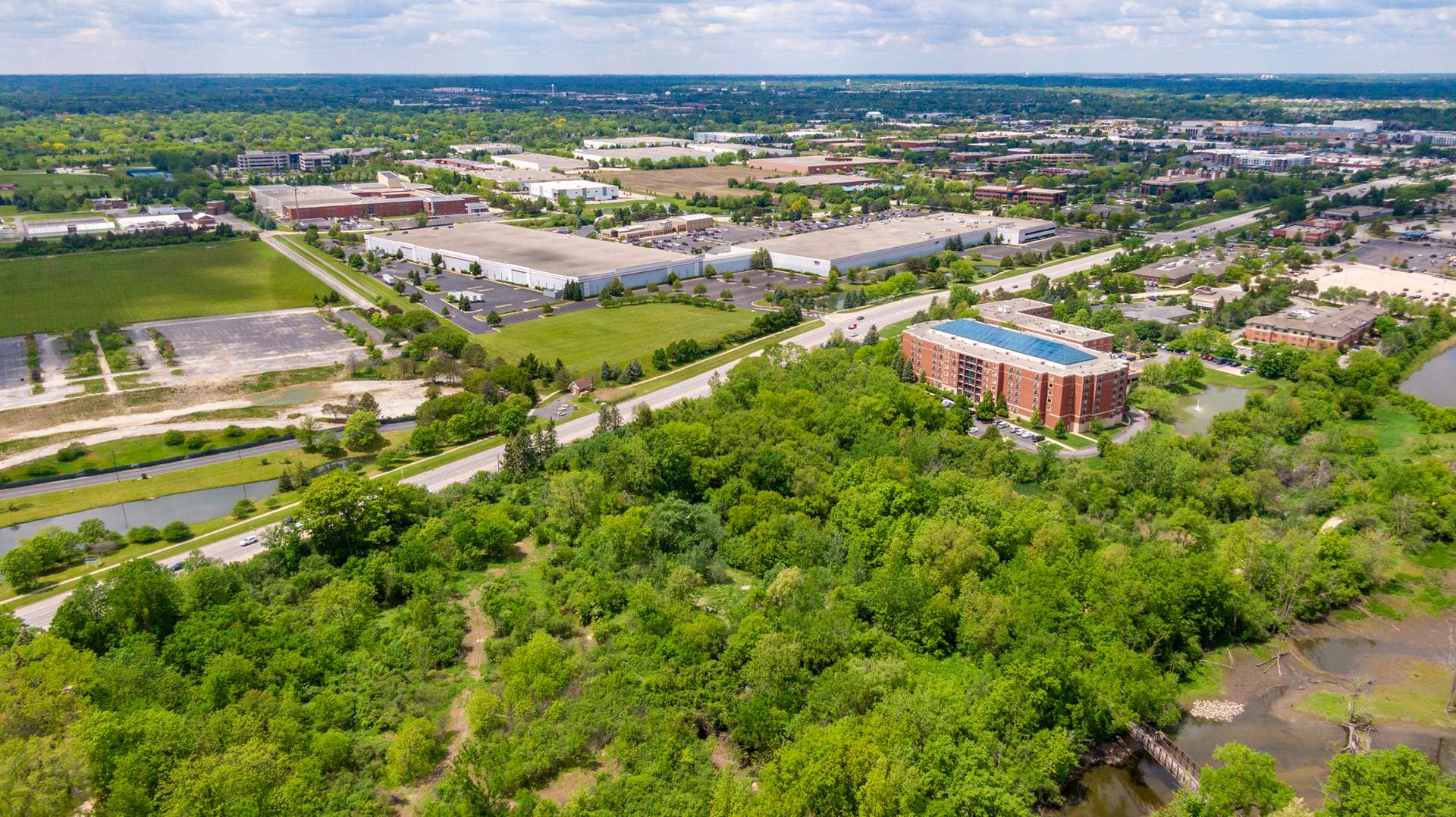 25043 N Il Route 21, Vernon Hills, IL 60061