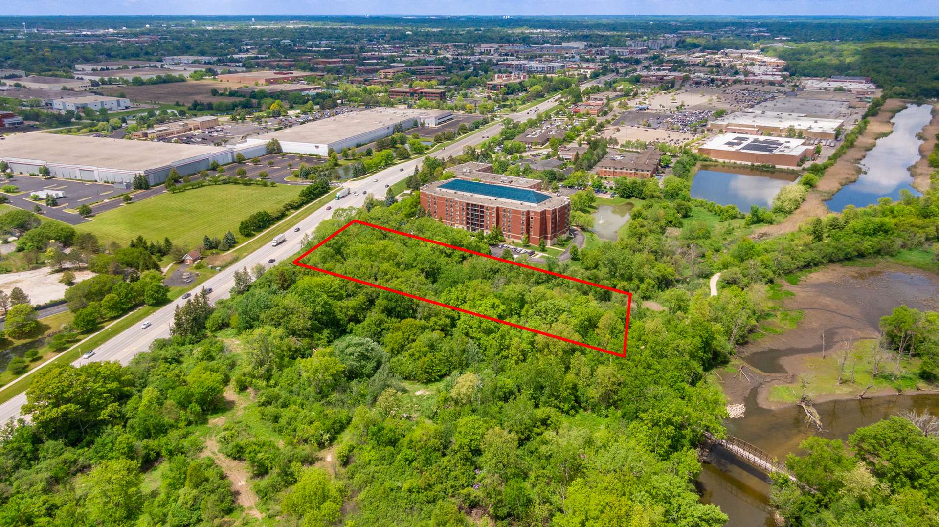 25043 N Il Route 21, Vernon Hills, IL 60061