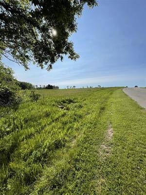 24-8 Hidden Ranch DR, Lanark, IL 61046