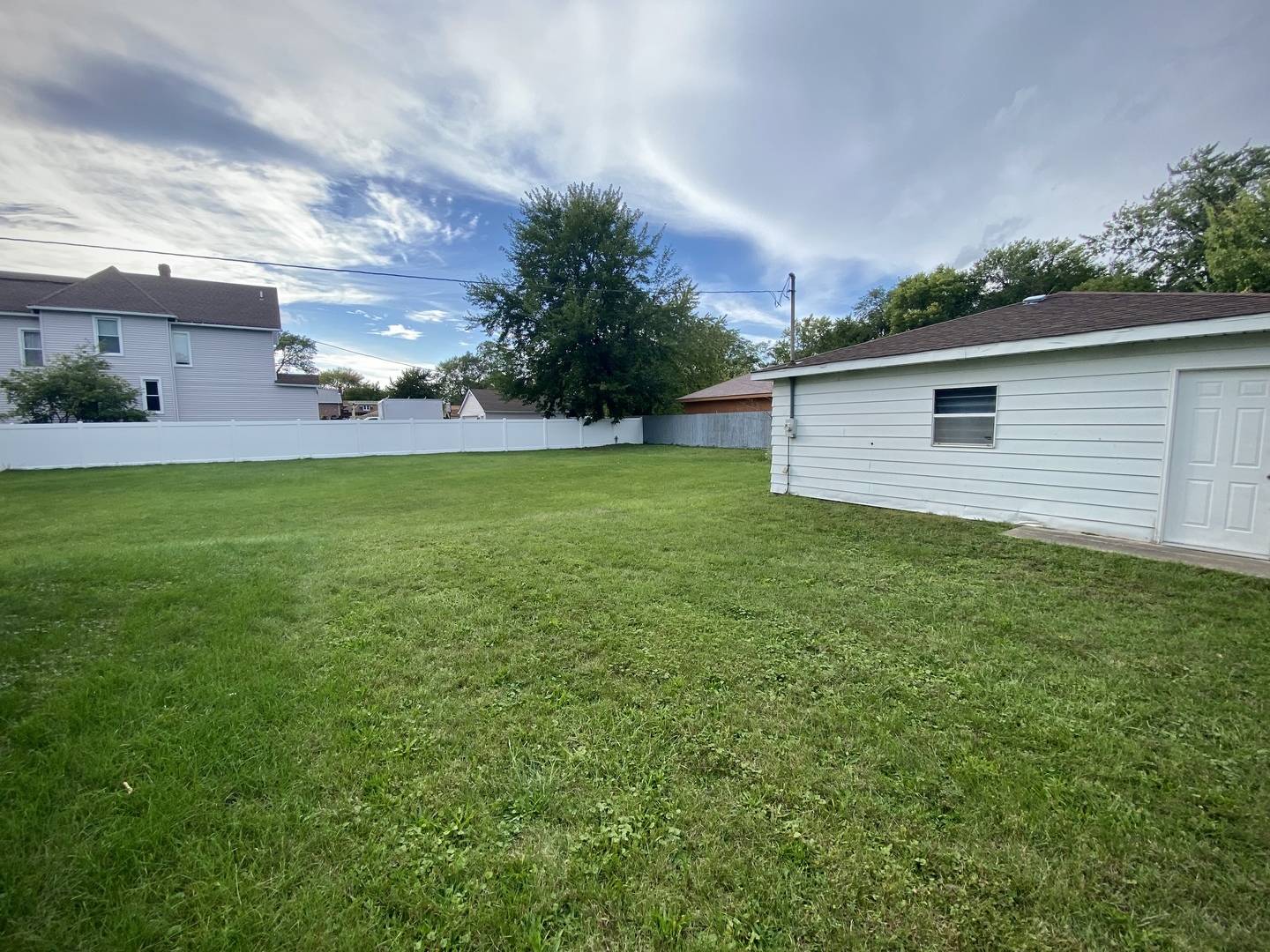 5626 East AVE, Countryside, IL 60525