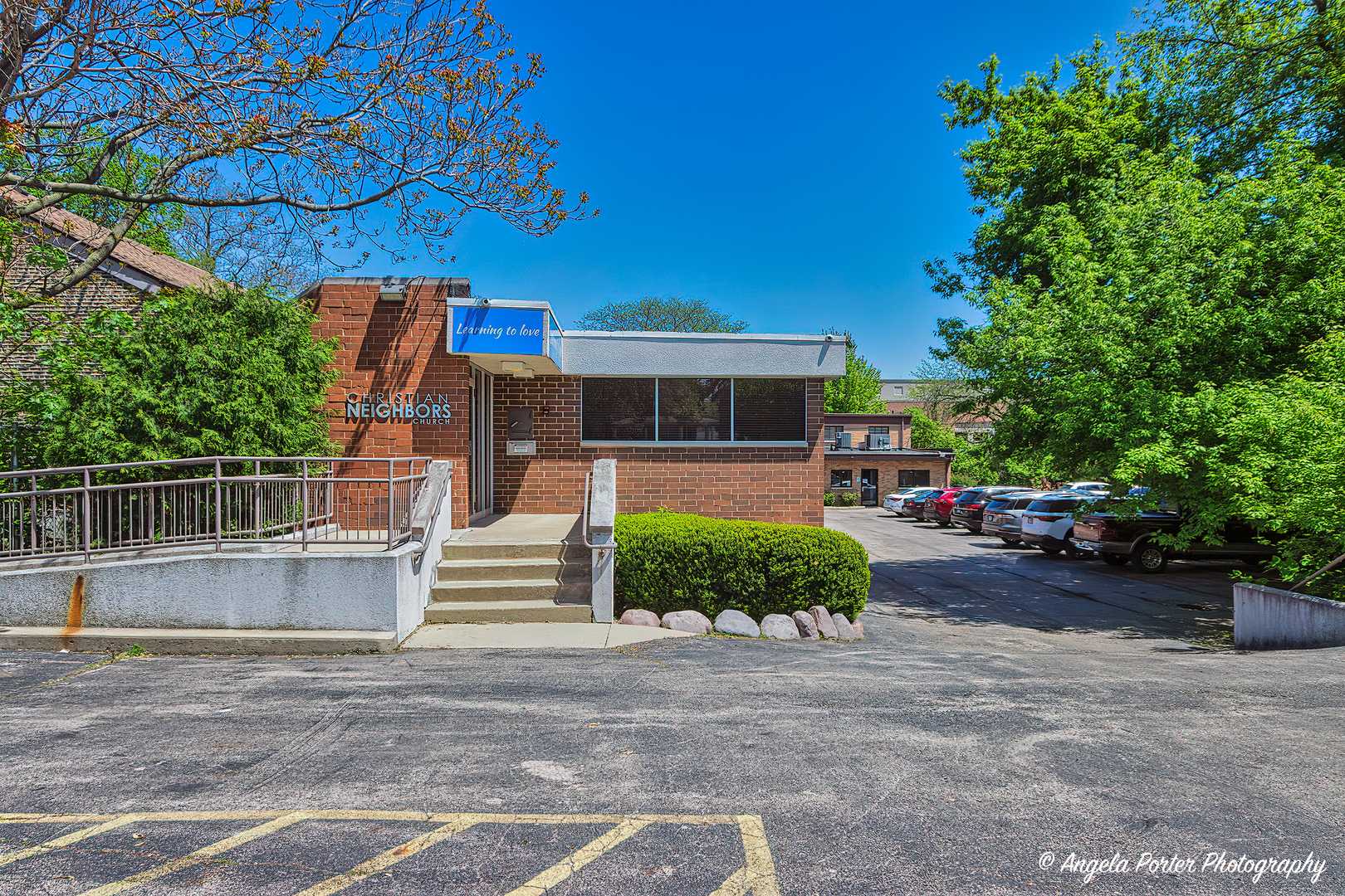 222 N County ST, Waukegan, IL 60085