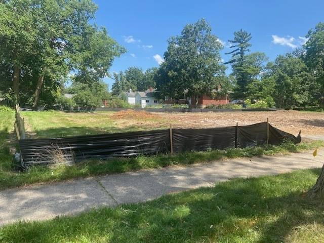 451 S Garfield TER, Lombard, IL 60148