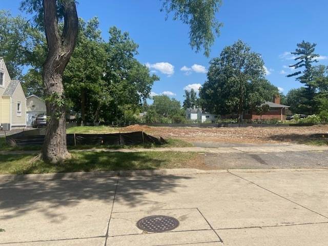 451 S Garfield TER, Lombard, IL 60148