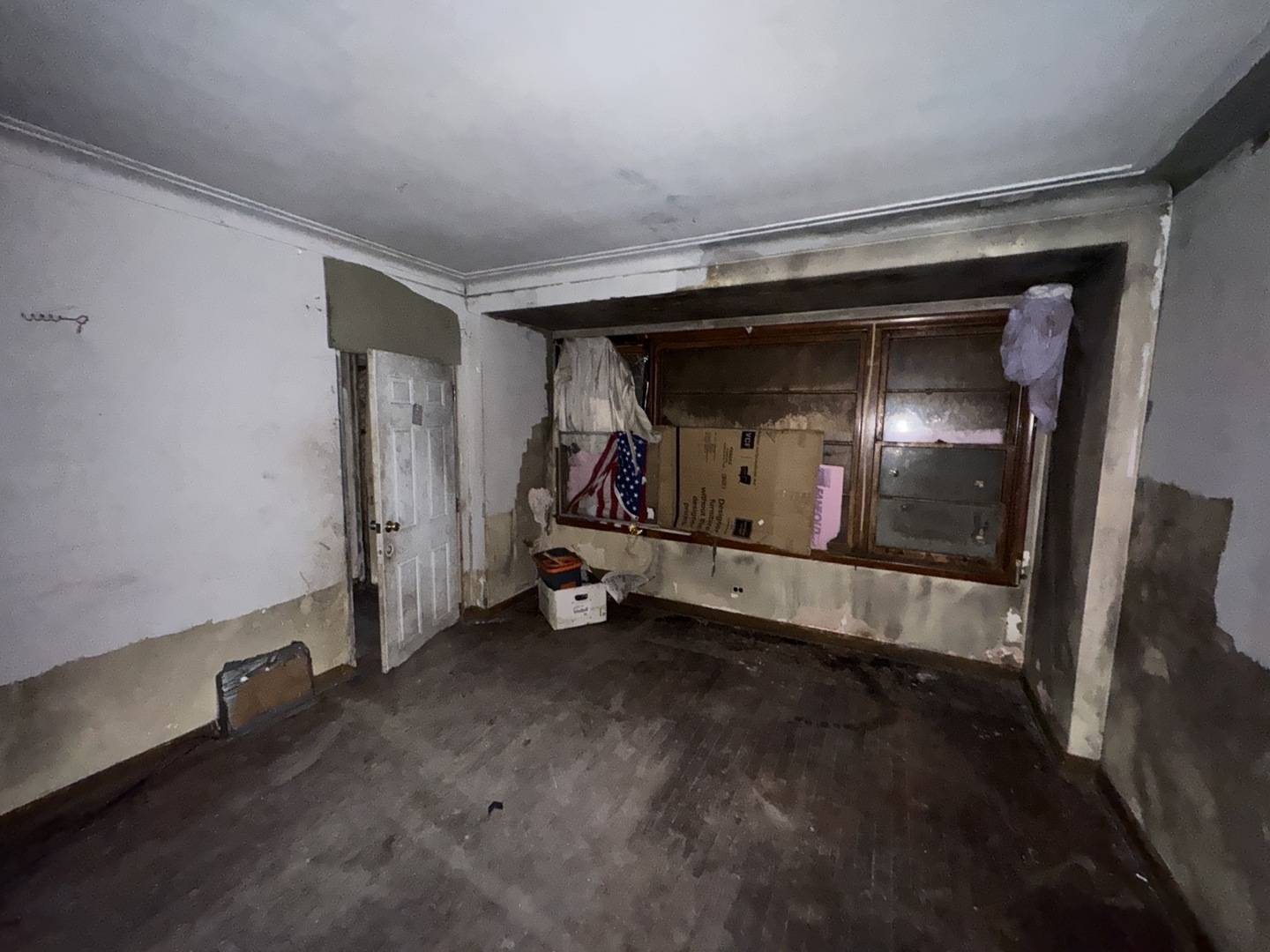 8371 S Baltimore AVE, Chicago, IL 60617