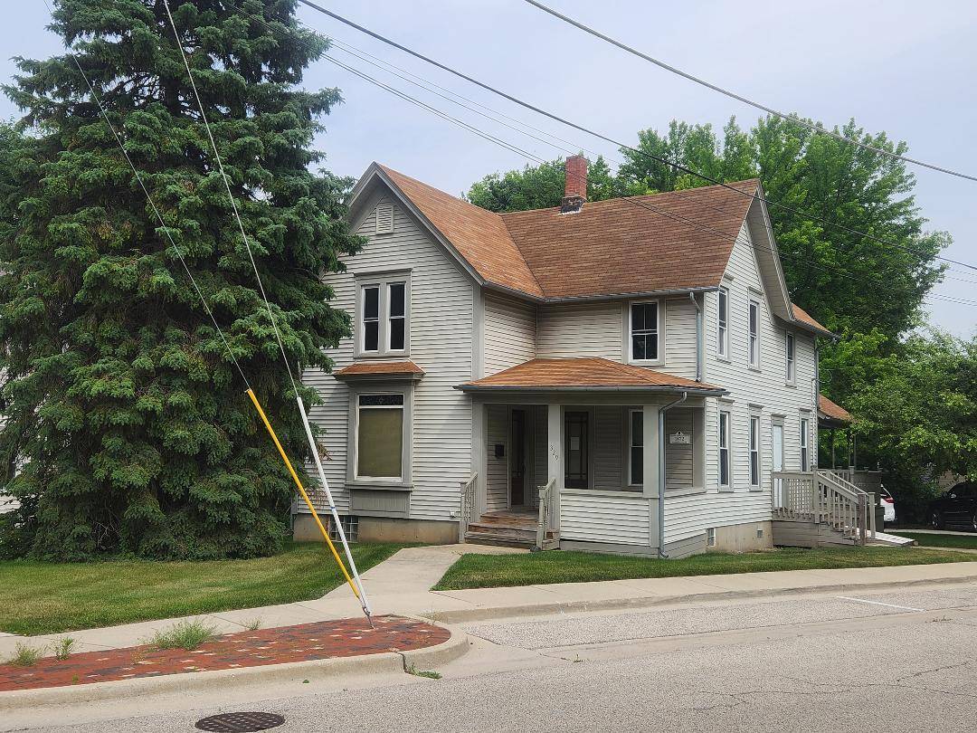 329 Jefferson ST, Algonquin, IL 60102