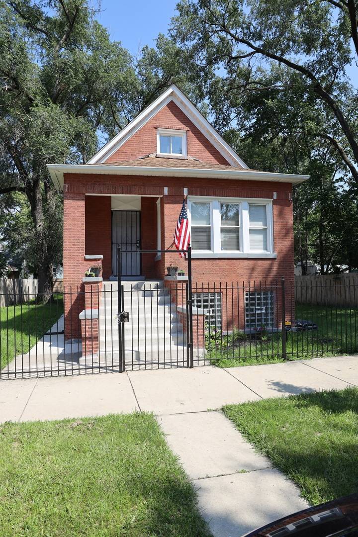 7017 S Hermitage AVE, Chicago, IL 60636