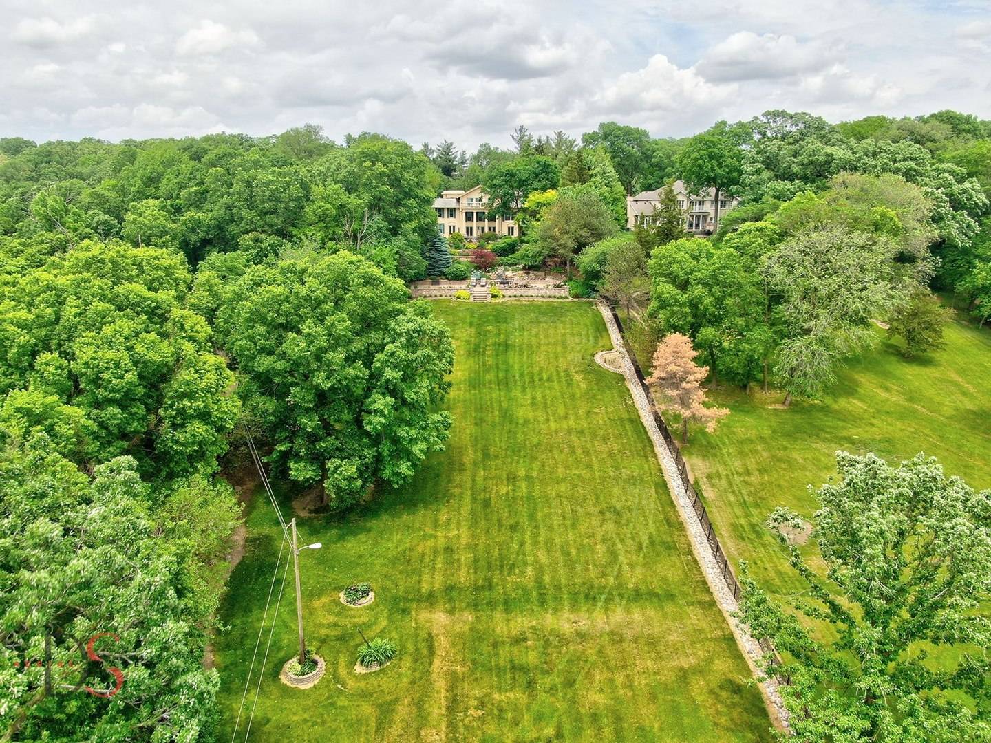 2011 Caton RD, Ottawa, IL 61350