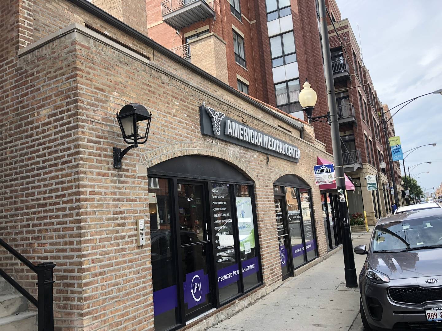 2674 N Halsted ST, Chicago, IL 60614