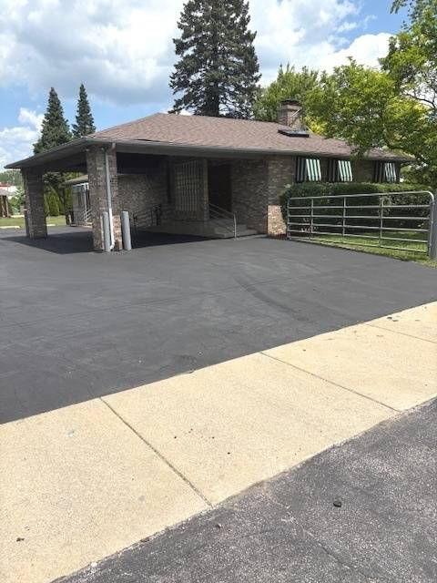 1200 N Green Bay RD, Waukegan, IL 60085