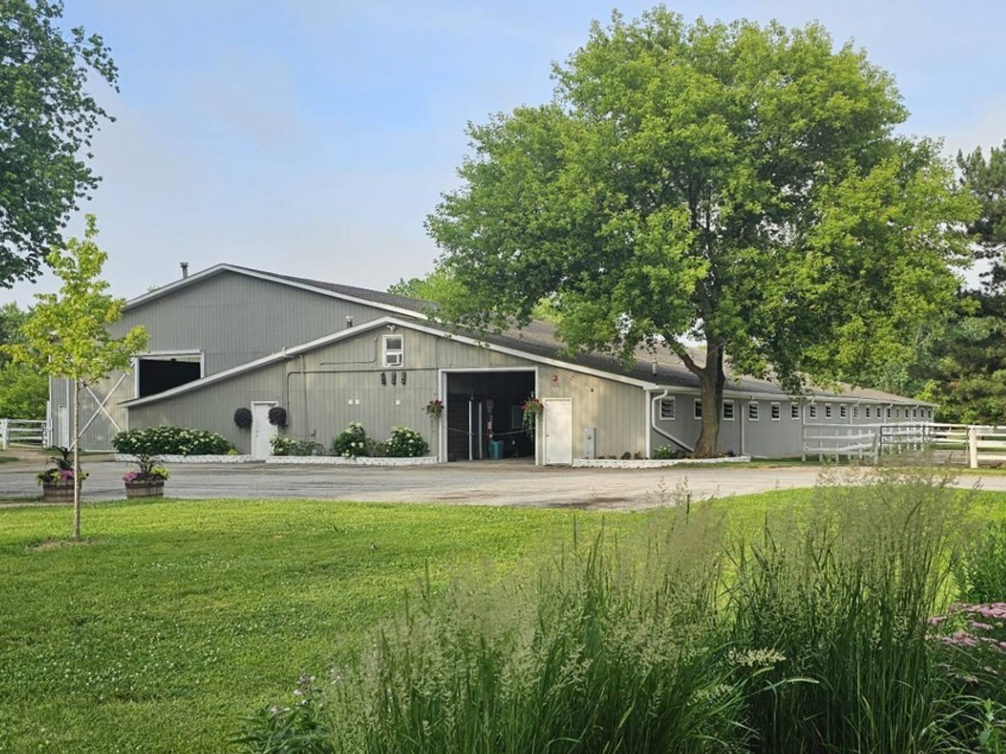 14314 Towne TRL, Green Oaks, IL 60048