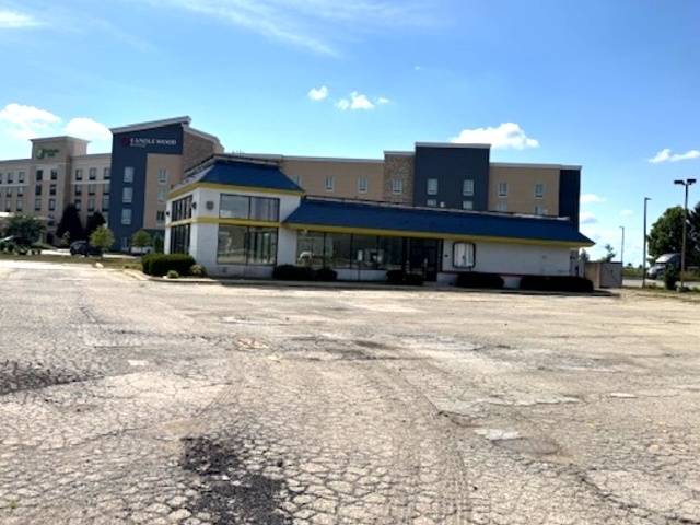 3625 Rock Creek BLVD, Joliet, IL 60431