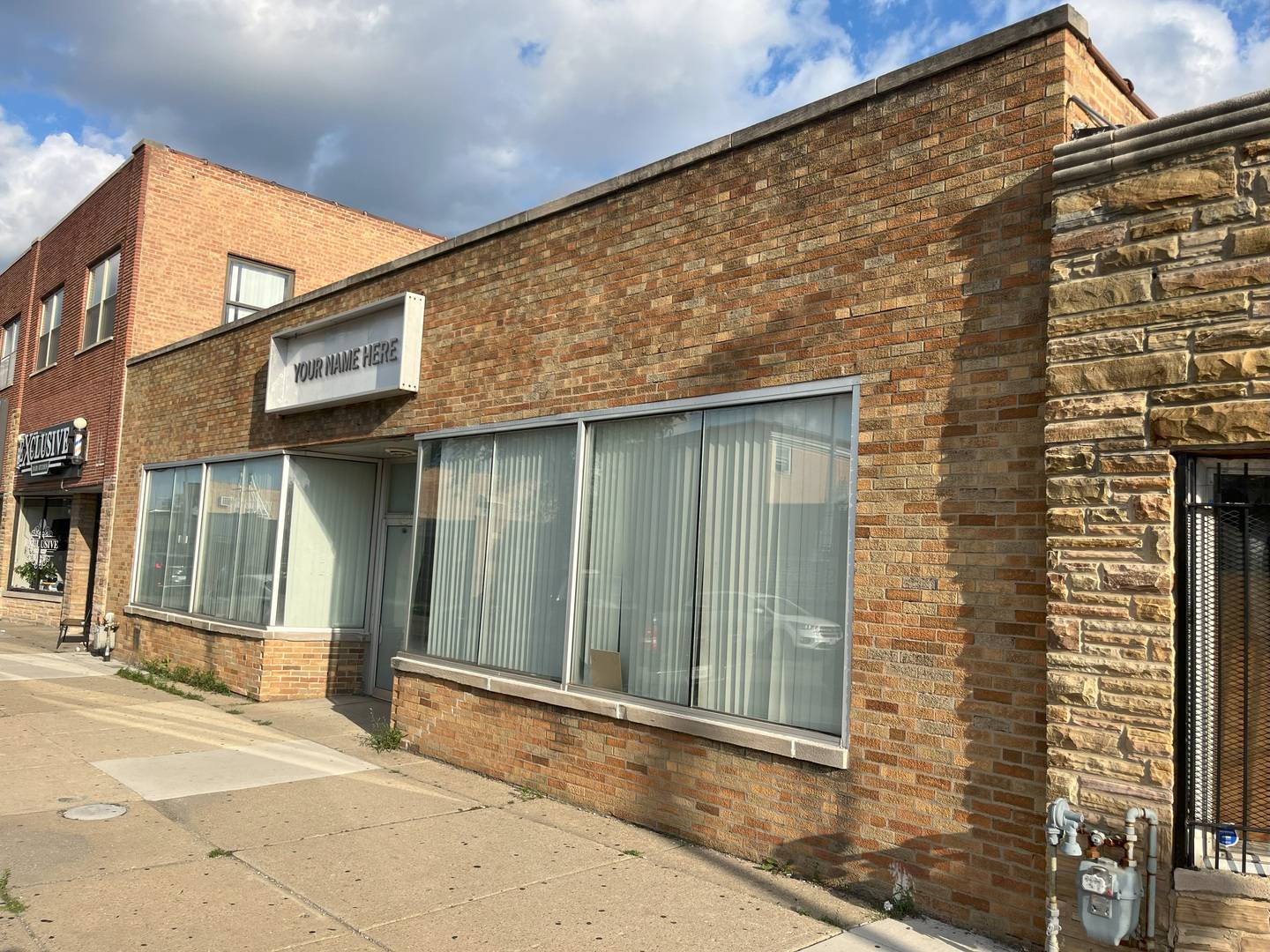 5245 W Diversey AVE, Chicago, IL 60639