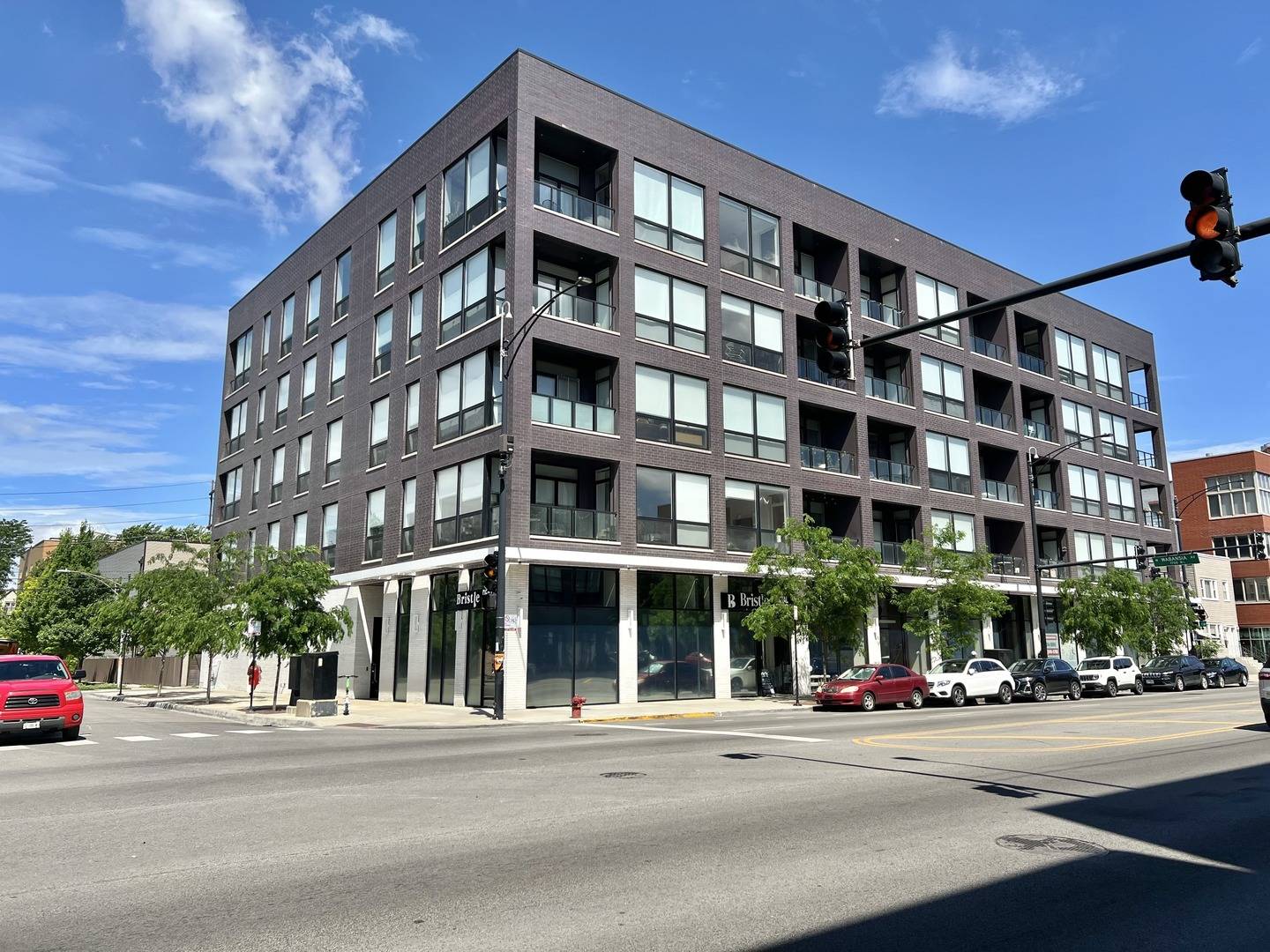 1710 N Western AVE, Chicago, IL 60647