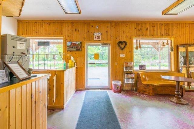 23080 Waller RD, Fulton, IL 61252
